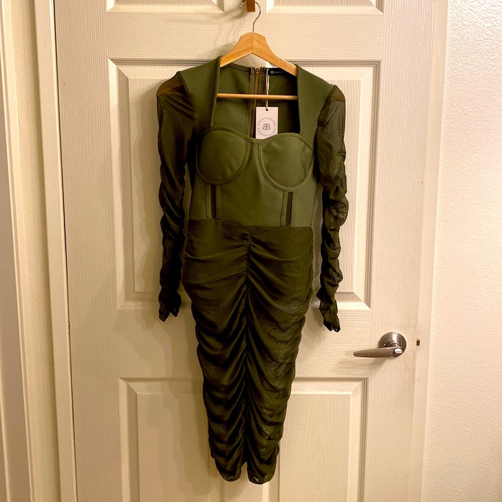 NWT Bella Barnett Forrest Green Dress M